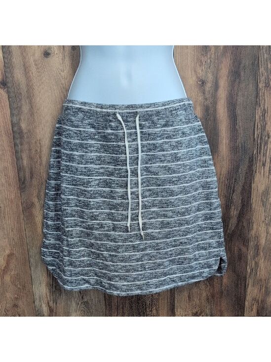 By Anthropologie Dresses & Skirts - Anthropologie Kenji Casual Gray Striped Skater Skirt M         728D
